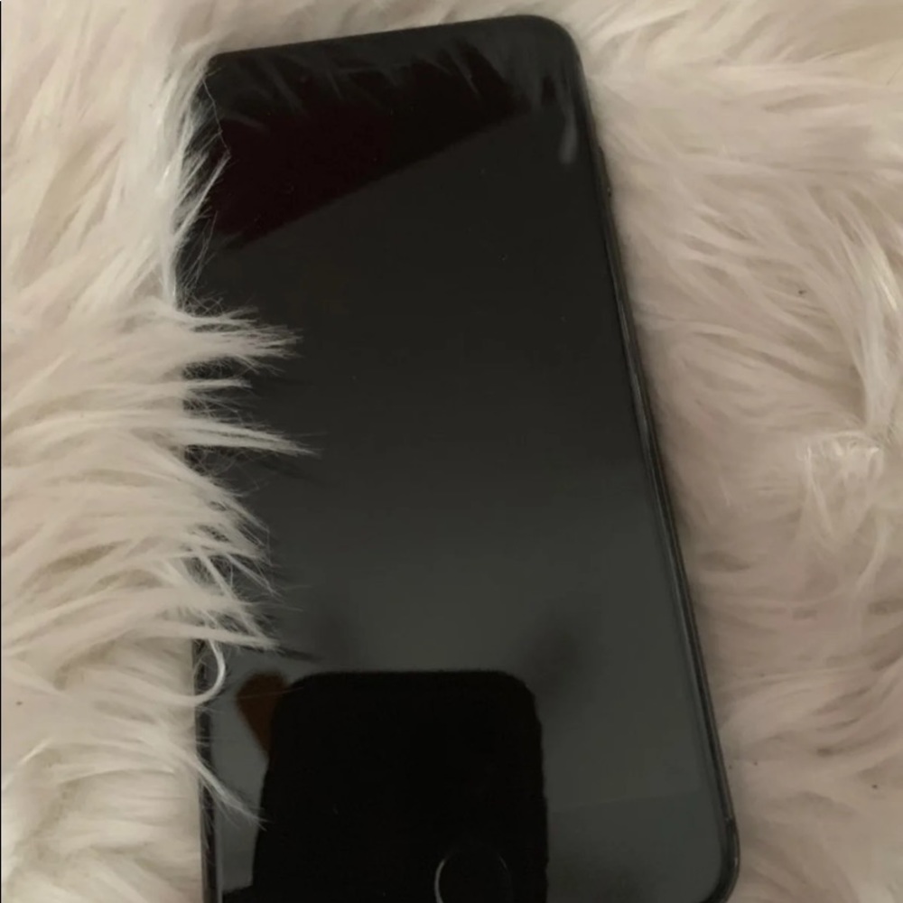 iPhone 8+ 64g